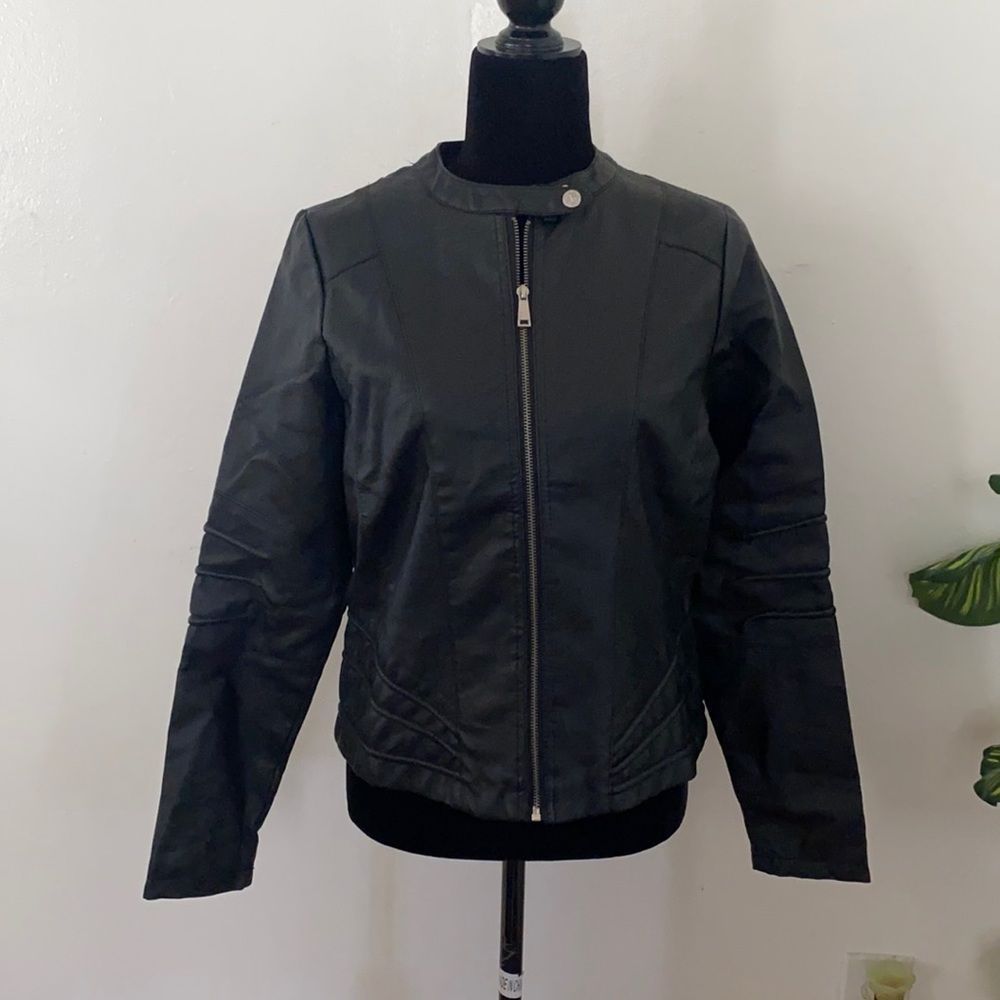 J2 Faux Leather Jacket Black EUC